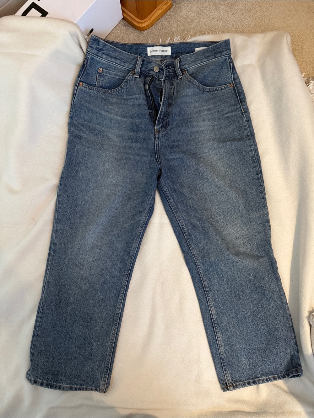 Denim Forum Women's Medium Blue Straight-Leg Jeans